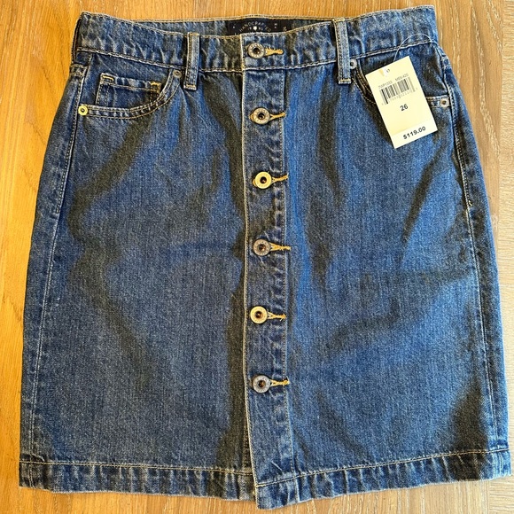 Lucky Brand Dresses & Skirts - Lucky Brand Classic Blue Jeans
